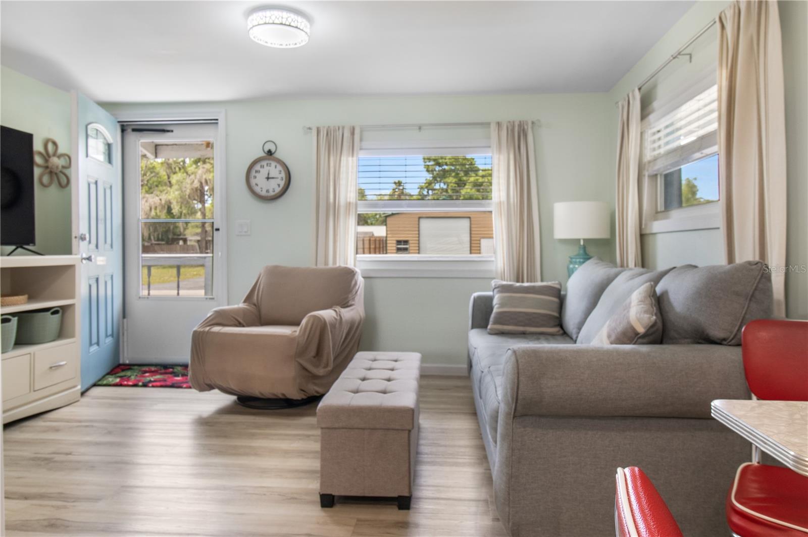 Image 7 of 28 For 741 Kauri Way