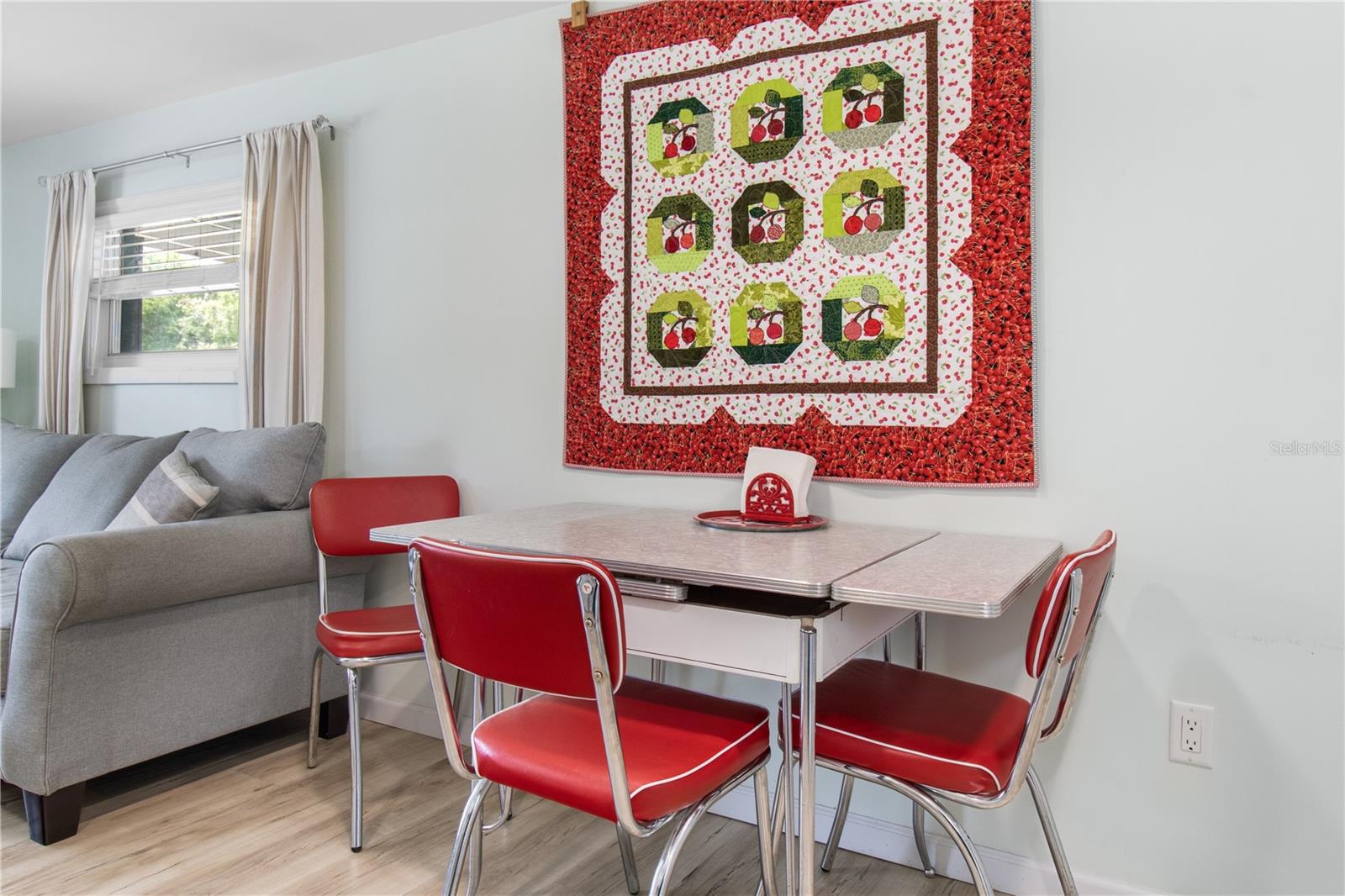 Image 8 of 28 For 741 Kauri Way