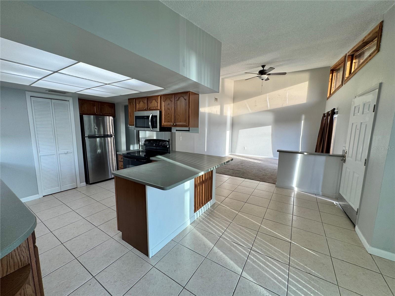 Image 3 of 21 For 171 Sunnyside Drive