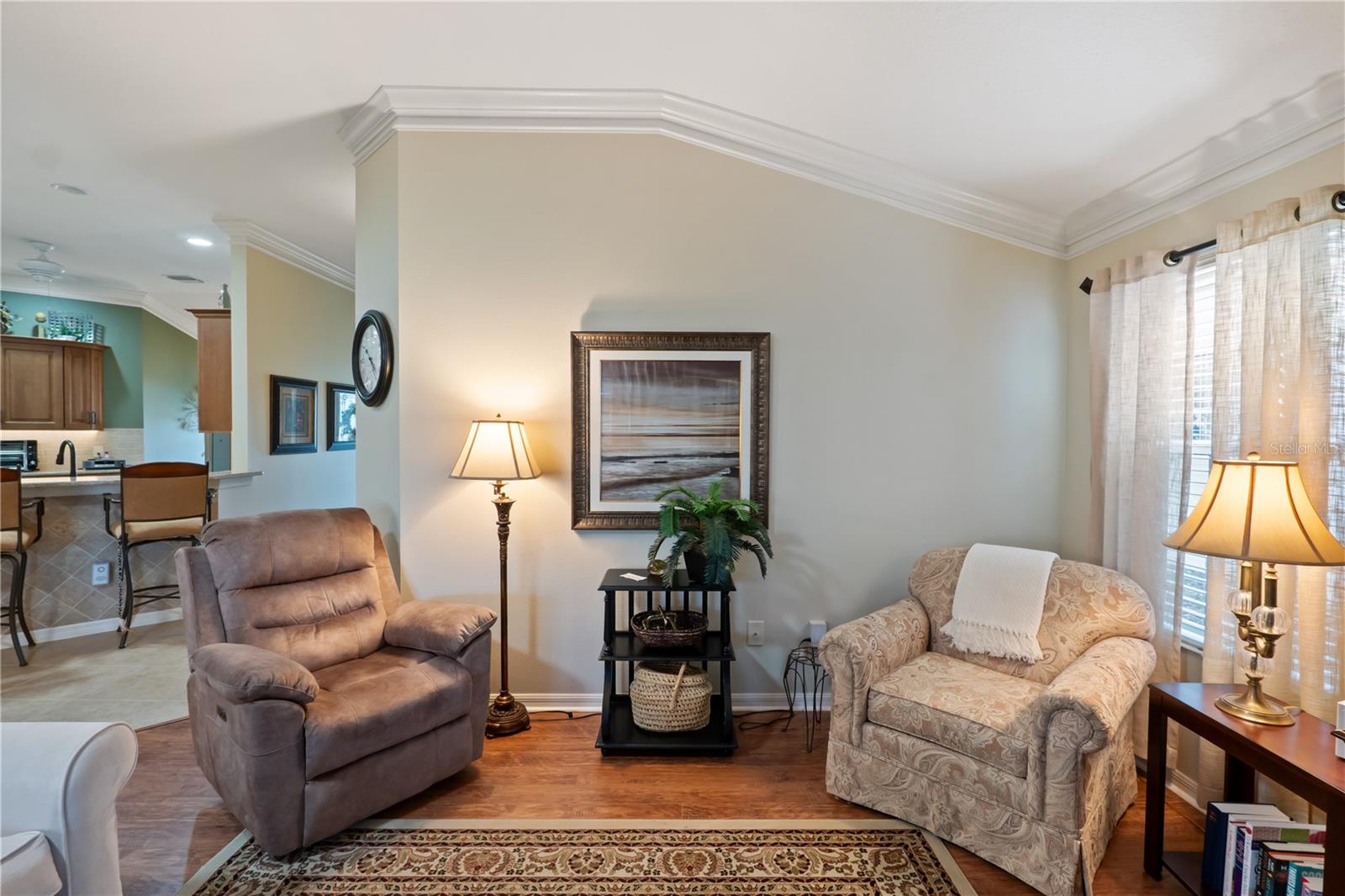 Image 10 of 39 For 1776 Ashwood Run