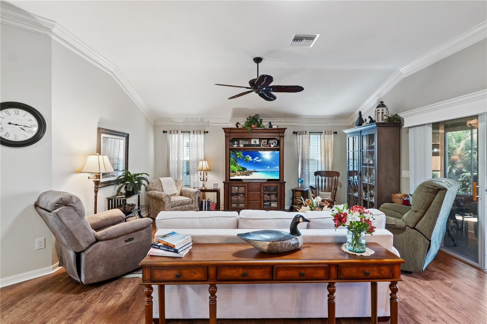 Image 12 of 39 For 1776 Ashwood Run