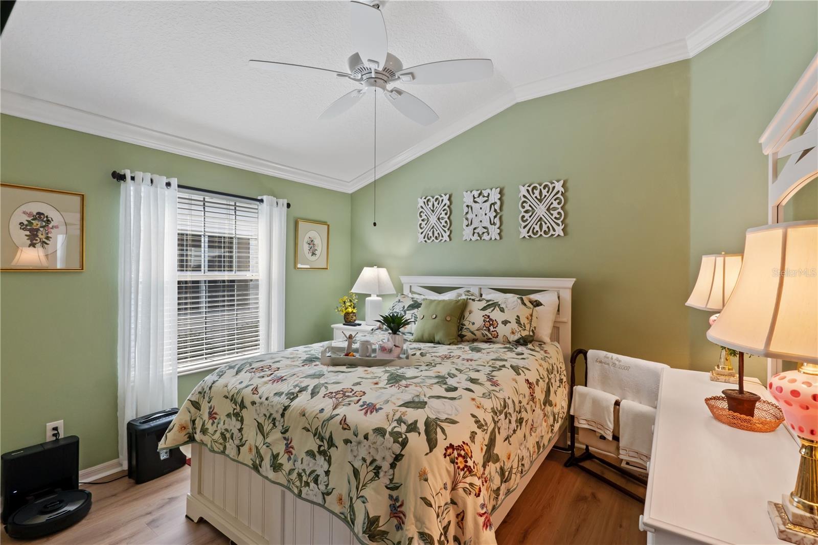 Image 17 of 39 For 1776 Ashwood Run