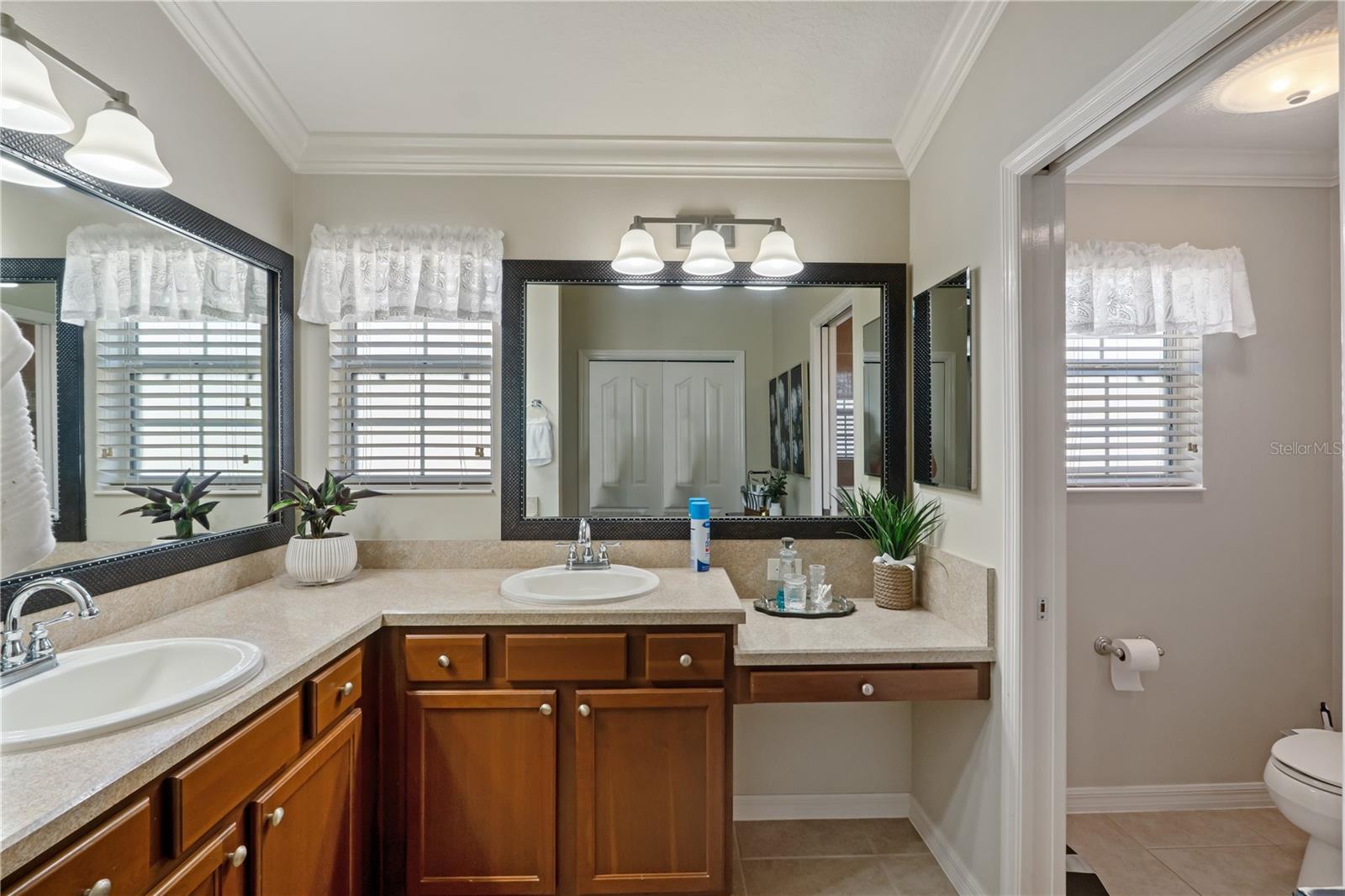 Image 25 of 39 For 1776 Ashwood Run