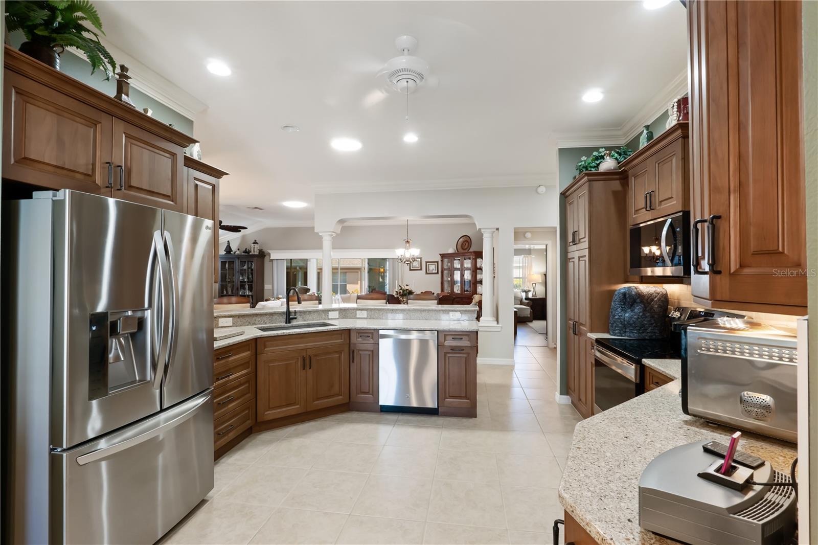 Image 4 of 39 For 1776 Ashwood Run