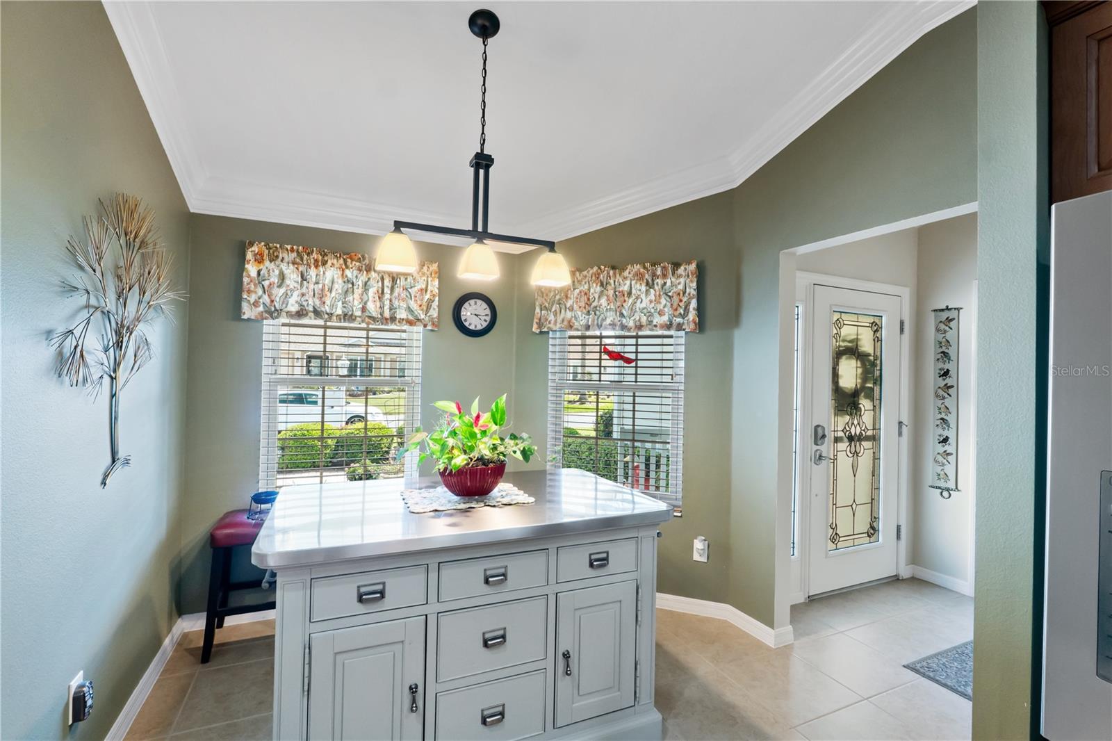 Image 7 of 39 For 1776 Ashwood Run