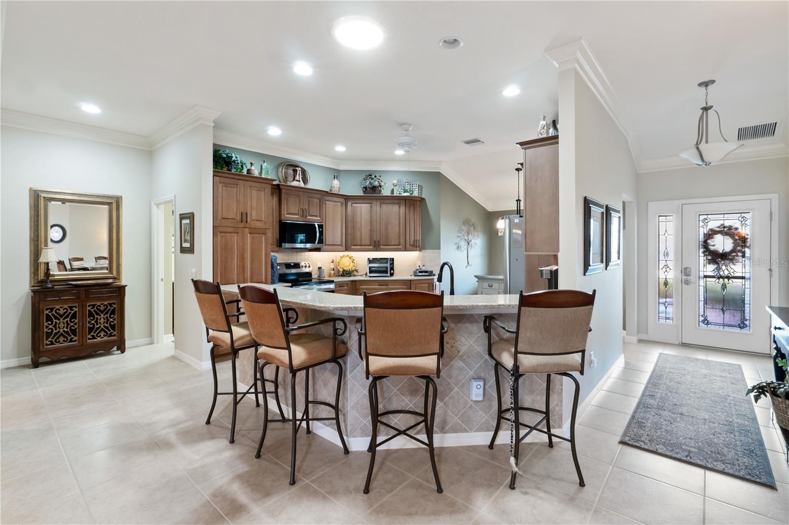 Image 8 of 39 For 1776 Ashwood Run