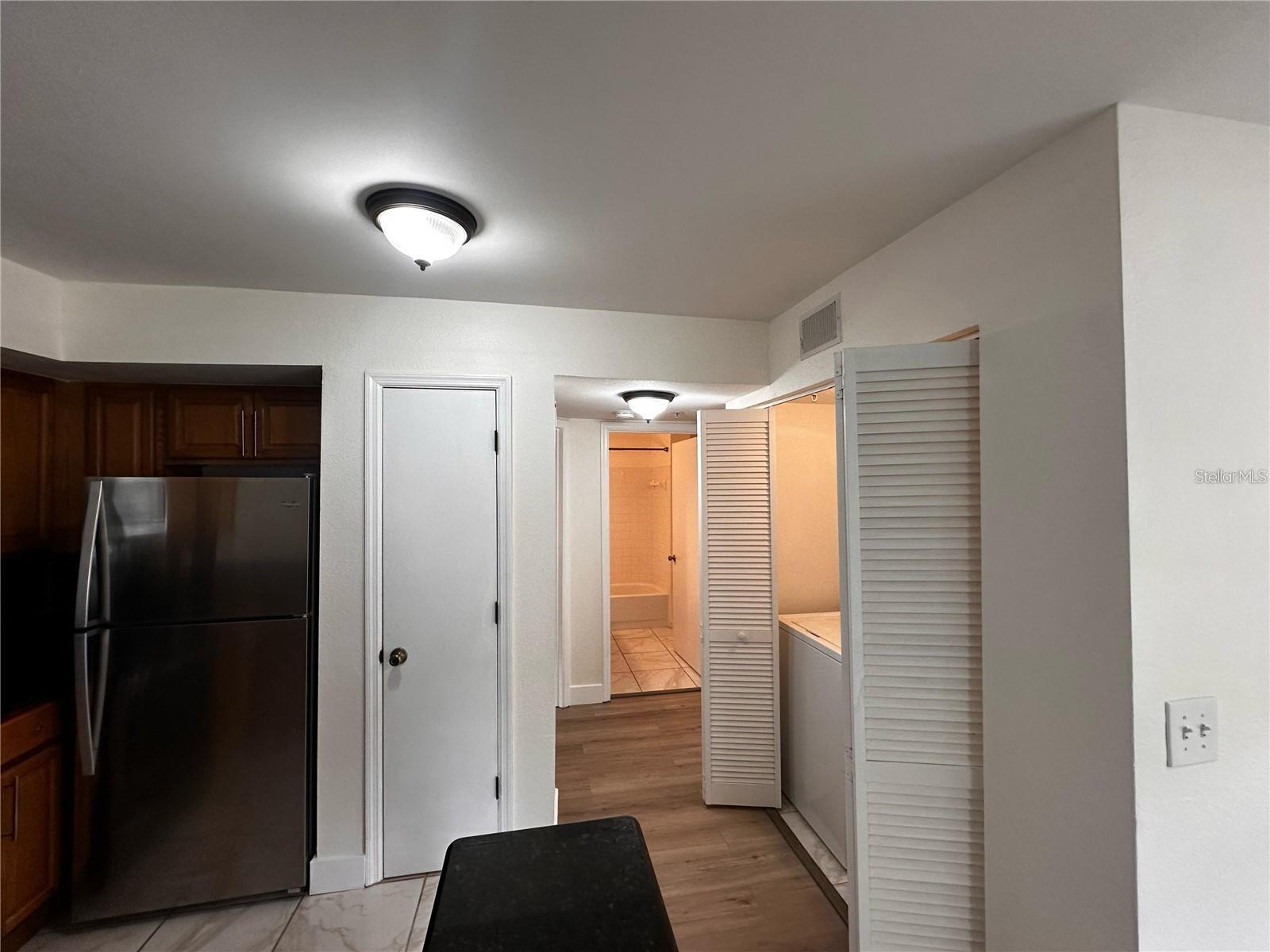 Image 13 of 45 For 7220 Westpointe Boulevard 1414