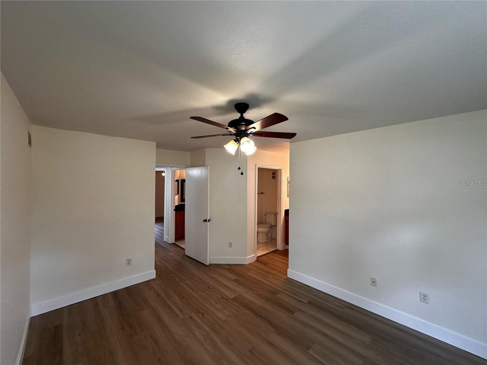 Image 21 of 45 For 7220 Westpointe Boulevard 1414