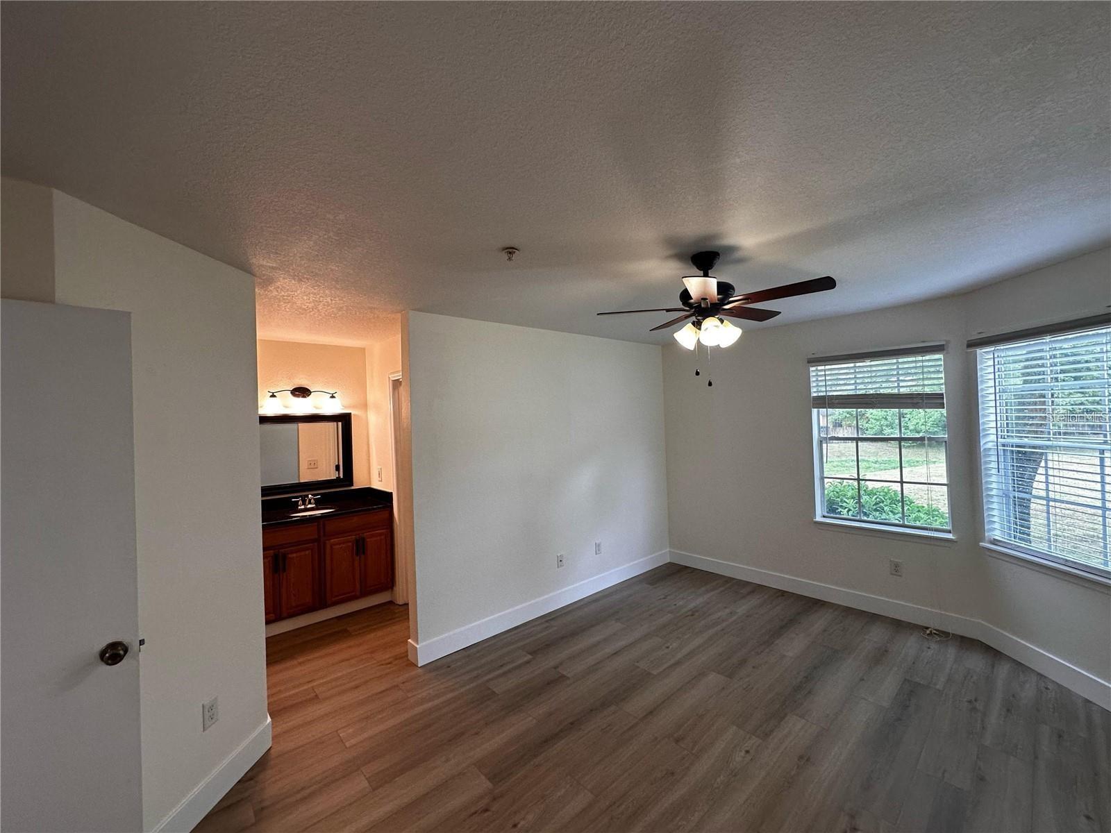 Image 22 of 45 For 7220 Westpointe Boulevard 1414