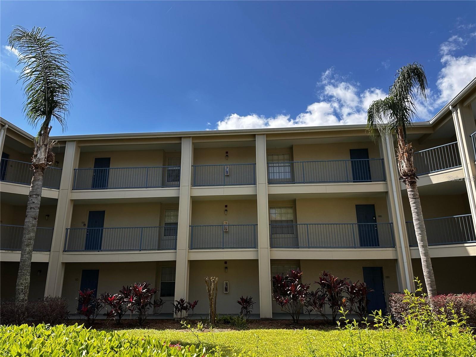 Image 3 of 45 For 7220 Westpointe Boulevard 1414