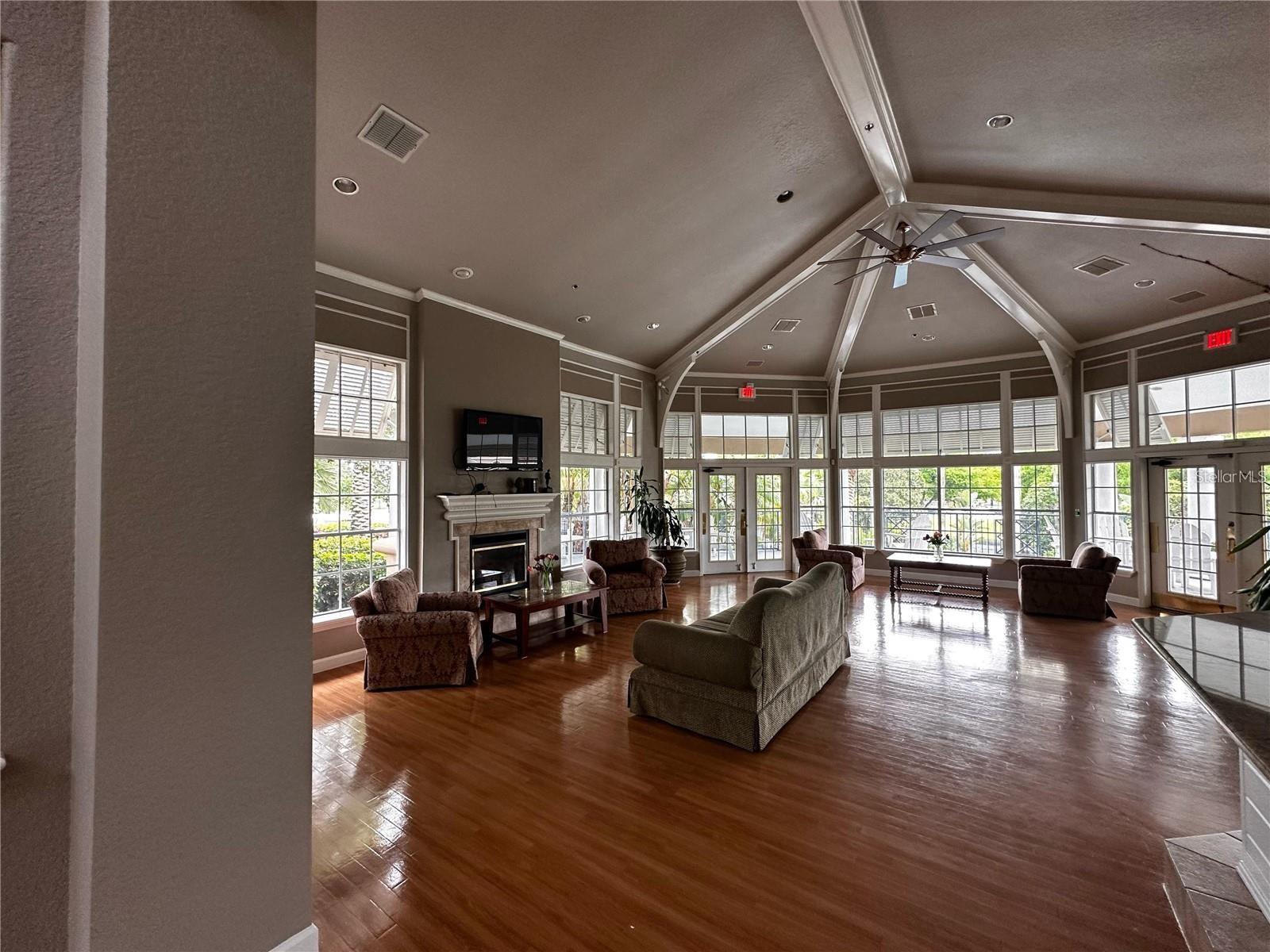 Image 36 of 45 For 7220 Westpointe Boulevard 1414