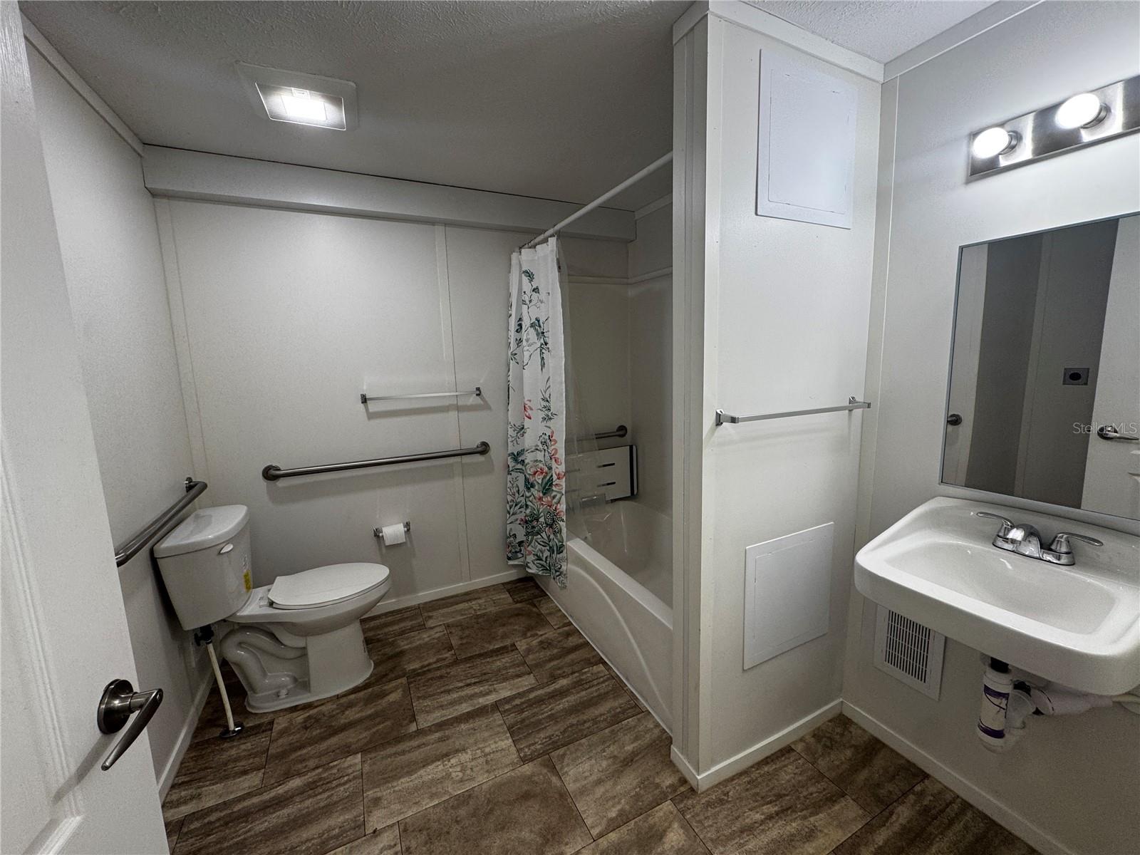 Image 12 of 13 For 9990 166th Street