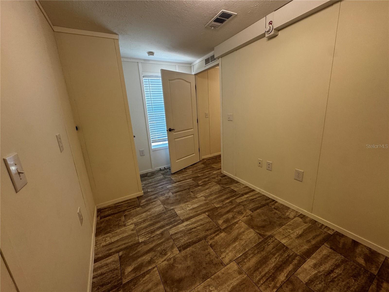 Image 5 of 13 For 9990 166th Street