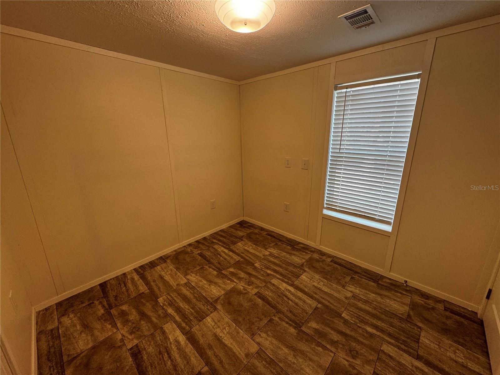 Image 6 of 13 For 9990 166th Street