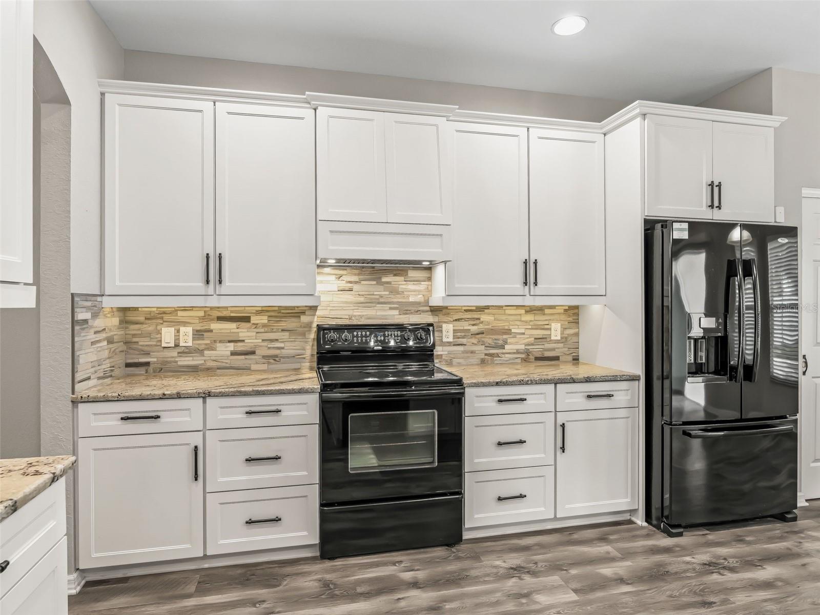 Image 18 of 72 For 4942 123rd Lane