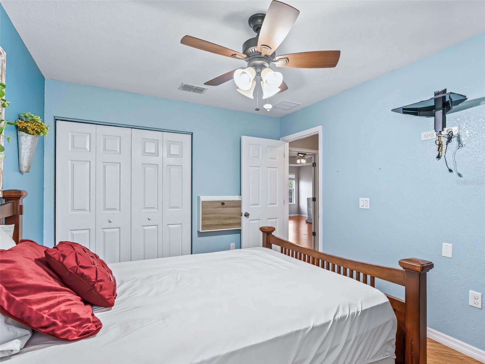 Image 33 of 72 For 4942 123rd Lane