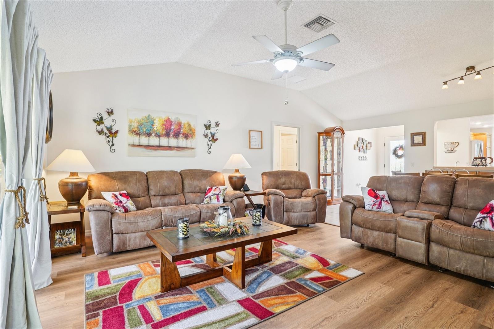 Listing photo id 10 for 16596 77th Northridge Court