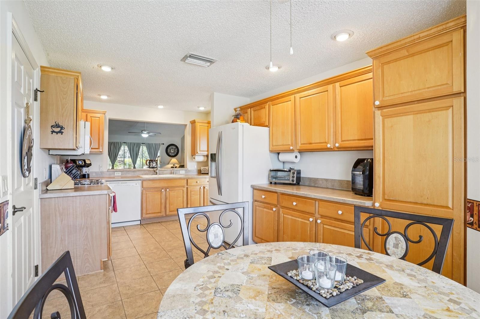 Listing photo id 22 for 16596 77th Northridge Court