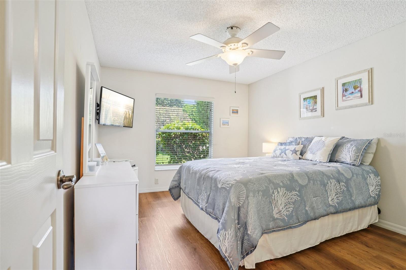 Listing photo id 29 for 16596 77th Northridge Court