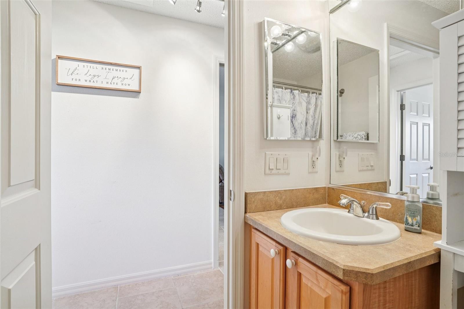 Listing photo id 32 for 16596 77th Northridge Court