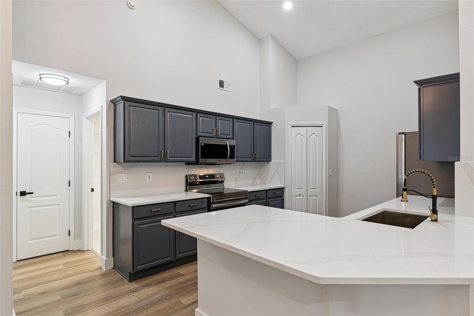 Image 19 of 51 For 14820 County Road 561a