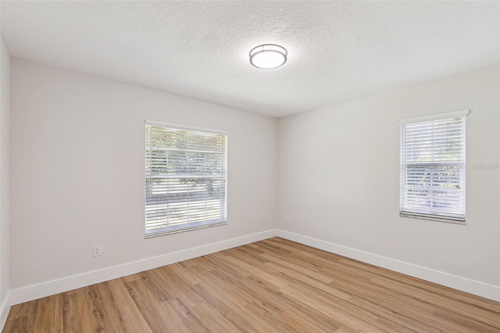 Image 30 of 51 For 14820 County Road 561a