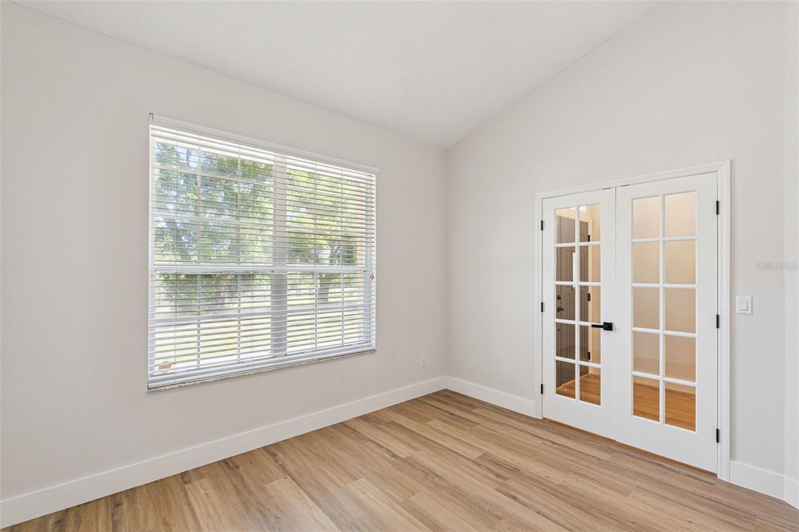 Image 34 of 51 For 14820 County Road 561a