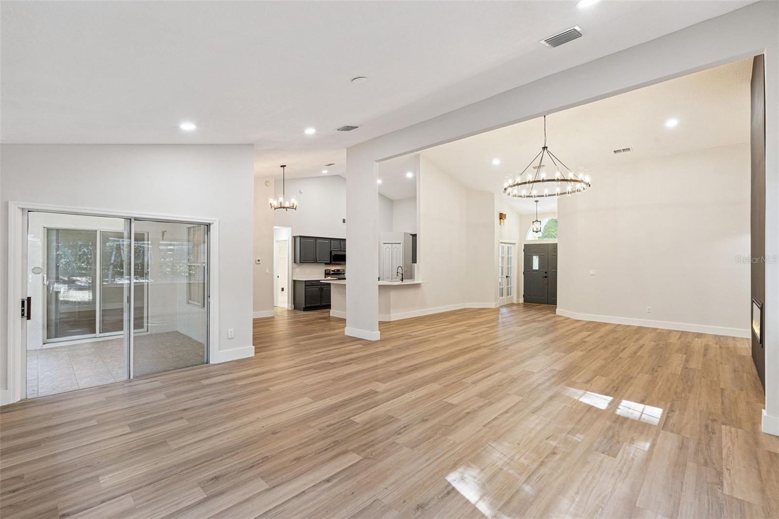 Image 9 of 51 For 14820 County Road 561a