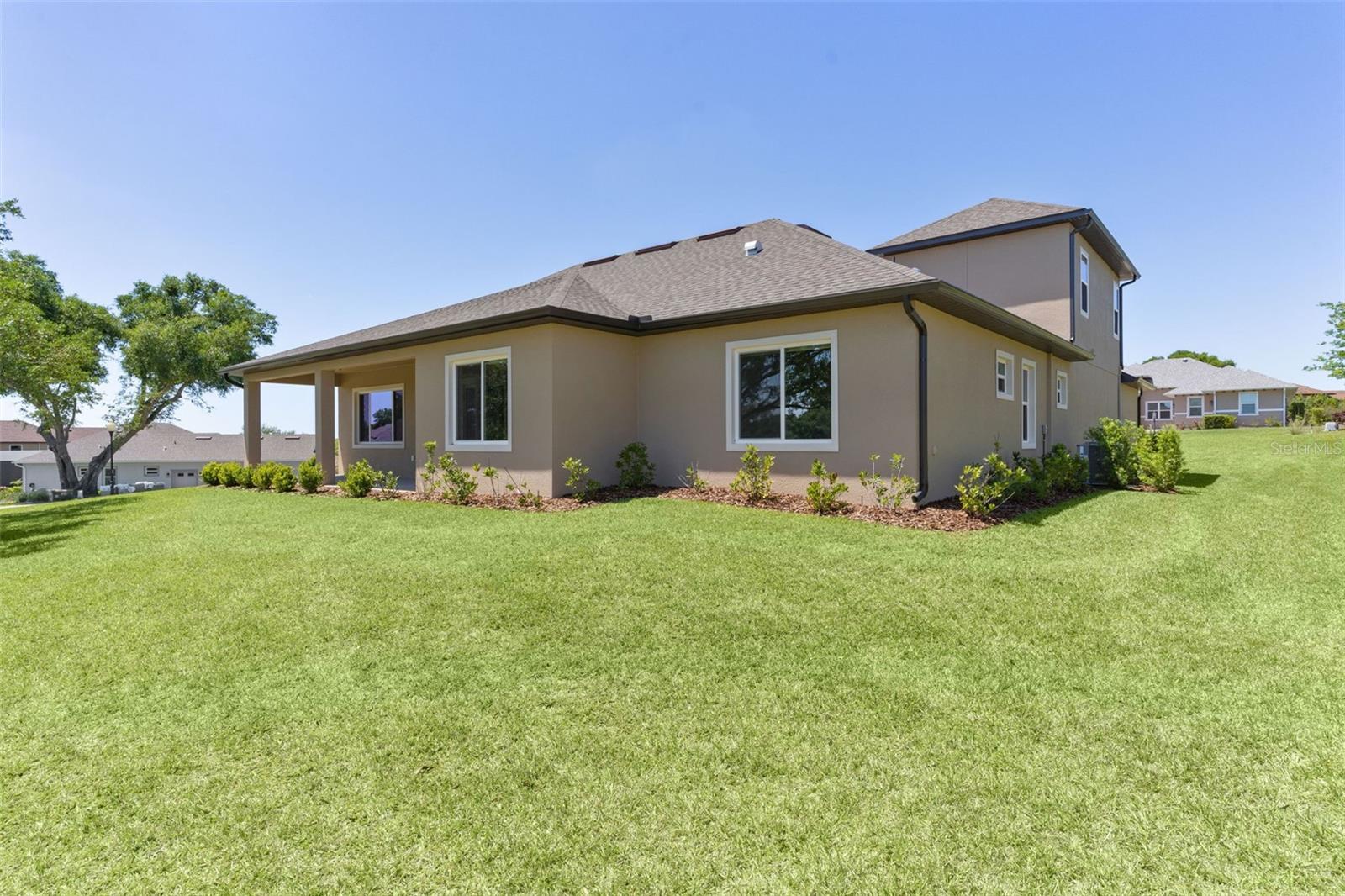 Image 4 of 61 For 39654 Grove Heights