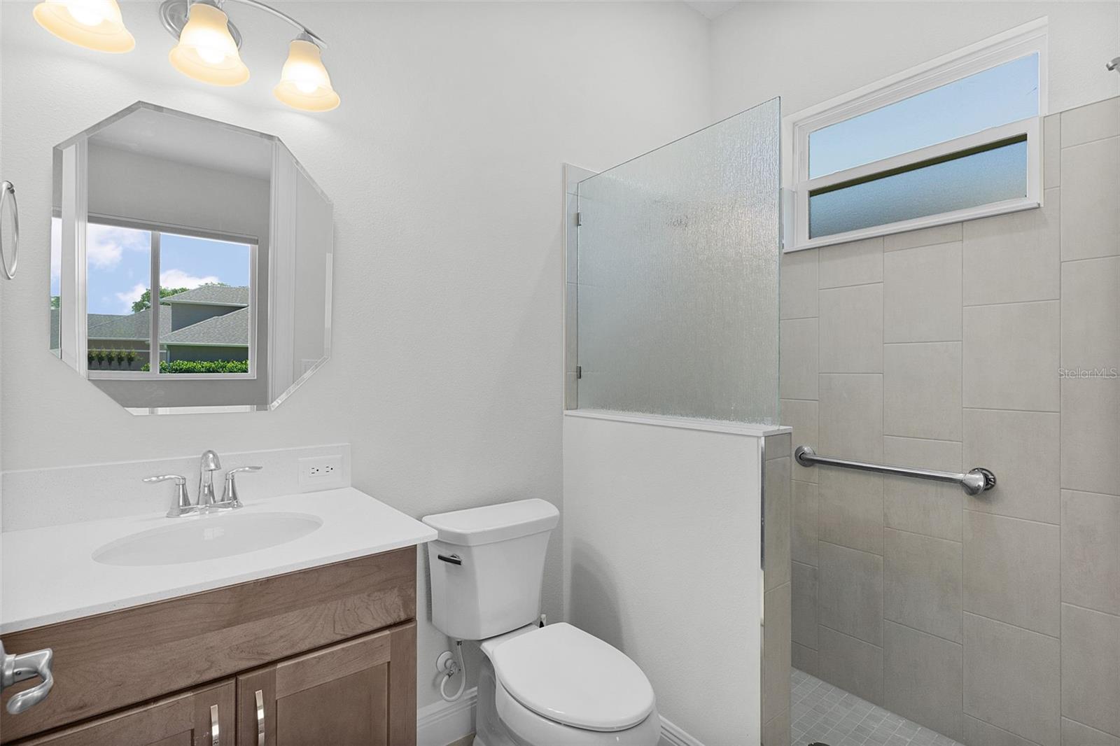 Image 40 of 61 For 39654 Grove Heights