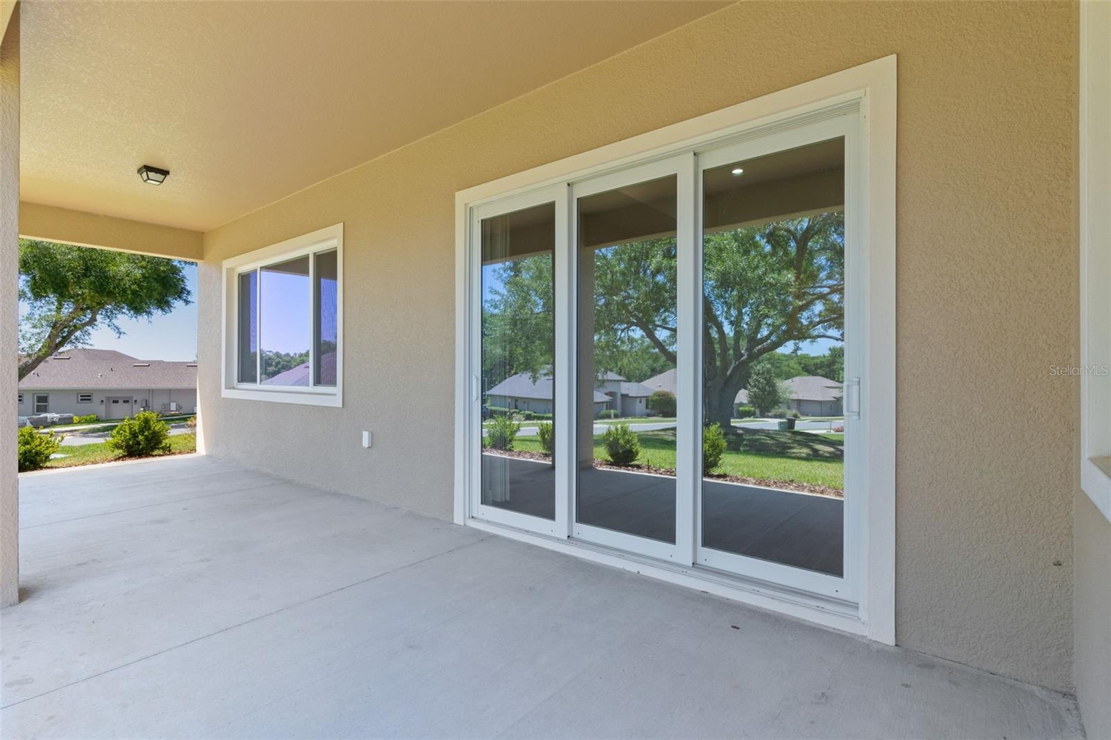 Image 46 of 61 For 39654 Grove Heights