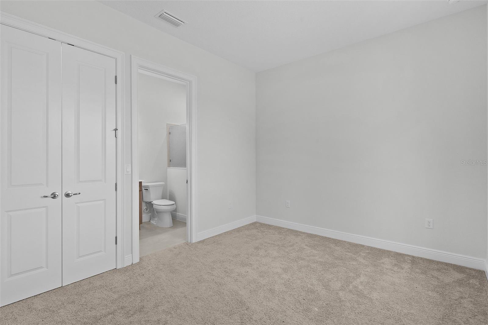 Image 57 of 61 For 39654 Grove Heights