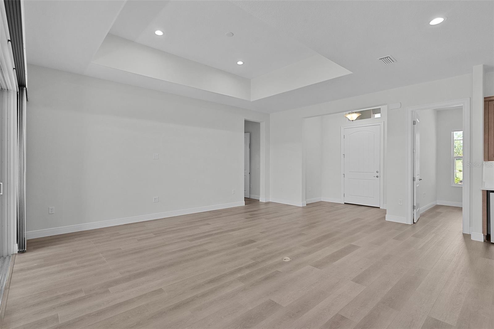 Image 60 of 61 For 39654 Grove Heights