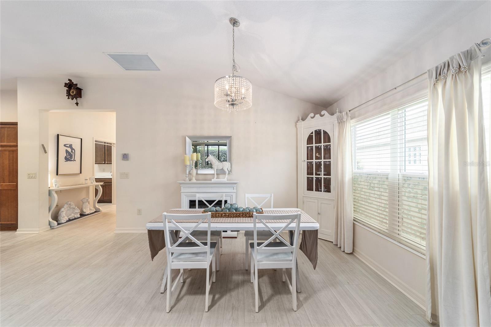 Image 15 of 50 For 481 Island House Path