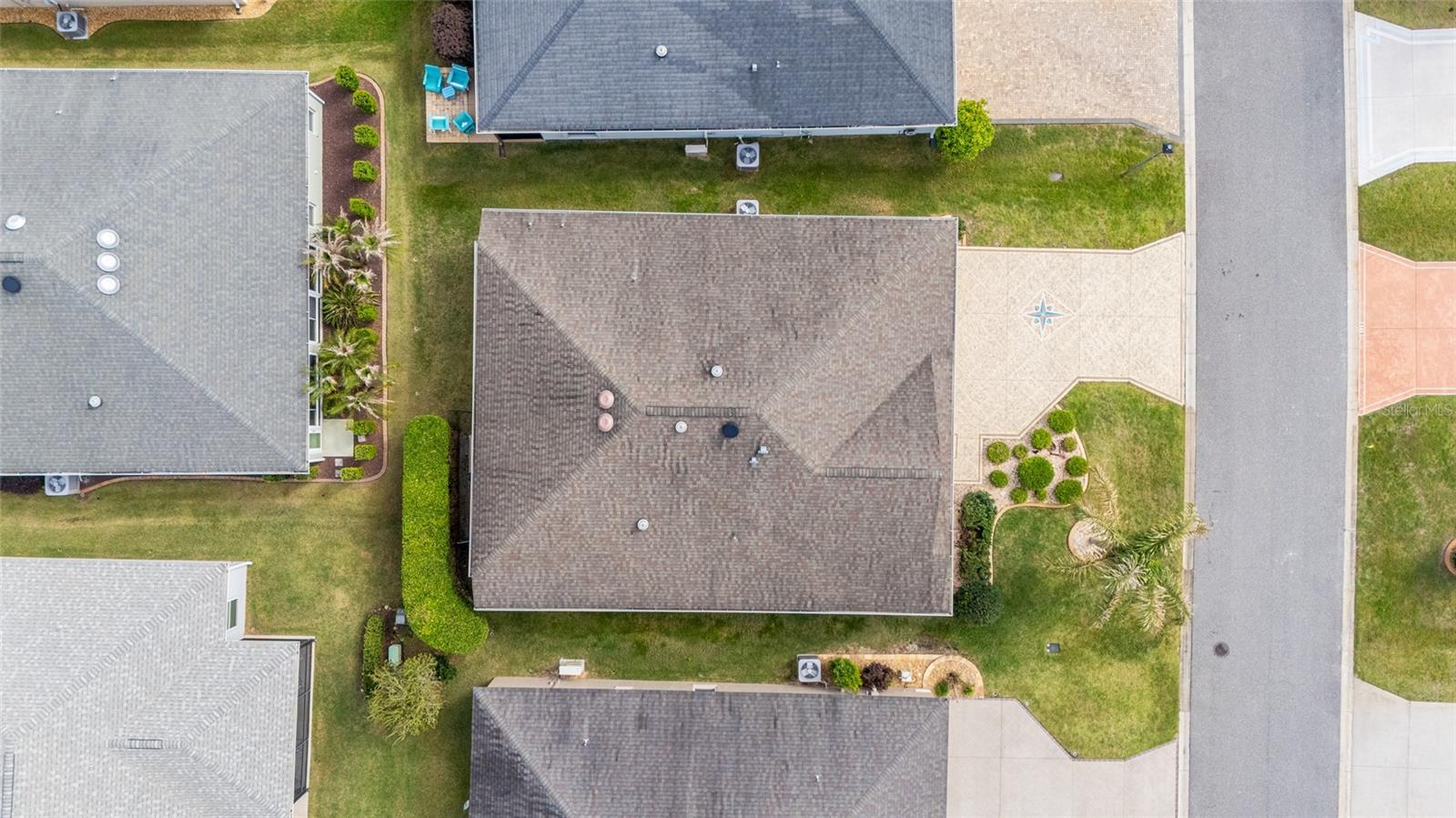 Image 46 of 50 For 481 Island House Path