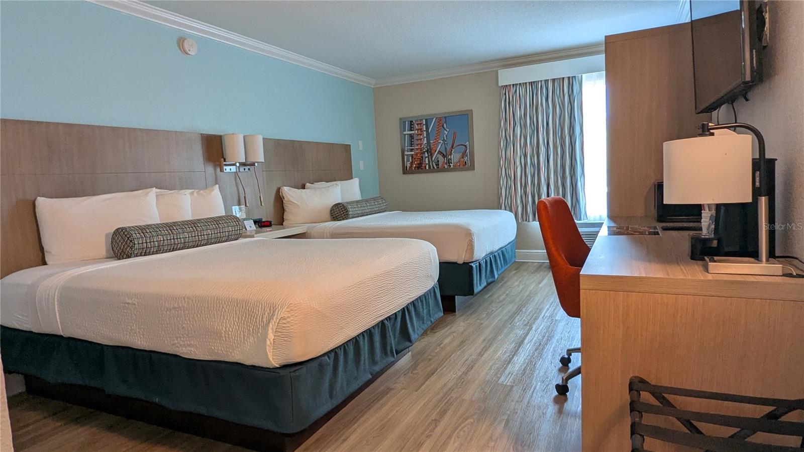 Image 14 of 58 For 3000 Maingate Lane 421