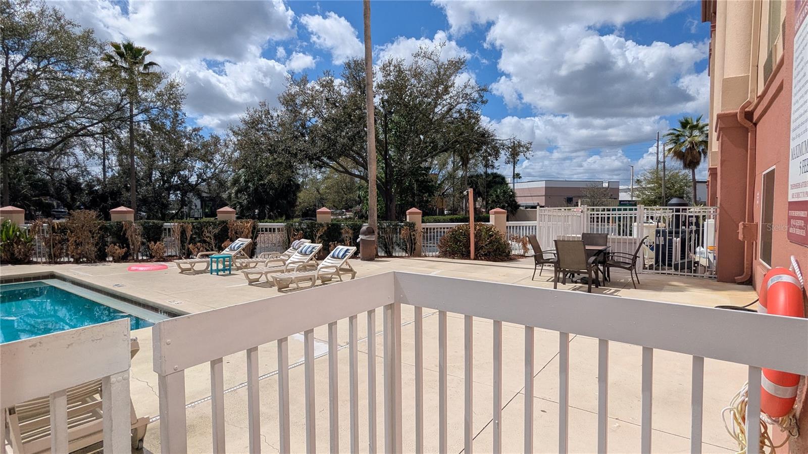 Image 42 of 58 For 3000 Maingate Lane 421