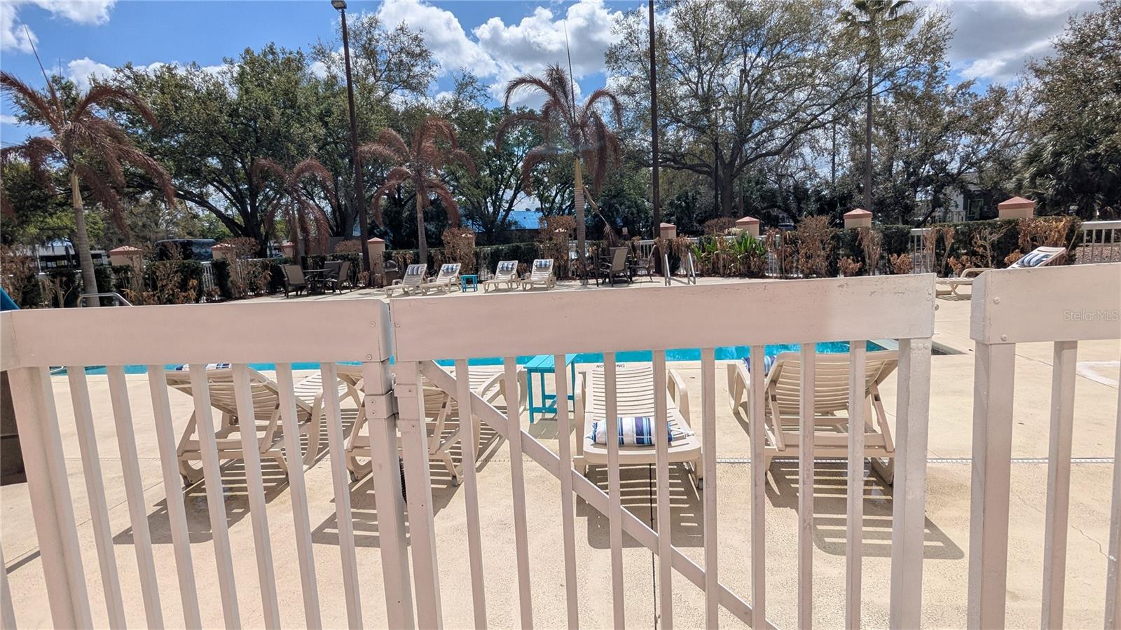 Image 43 of 58 For 3000 Maingate Lane 421