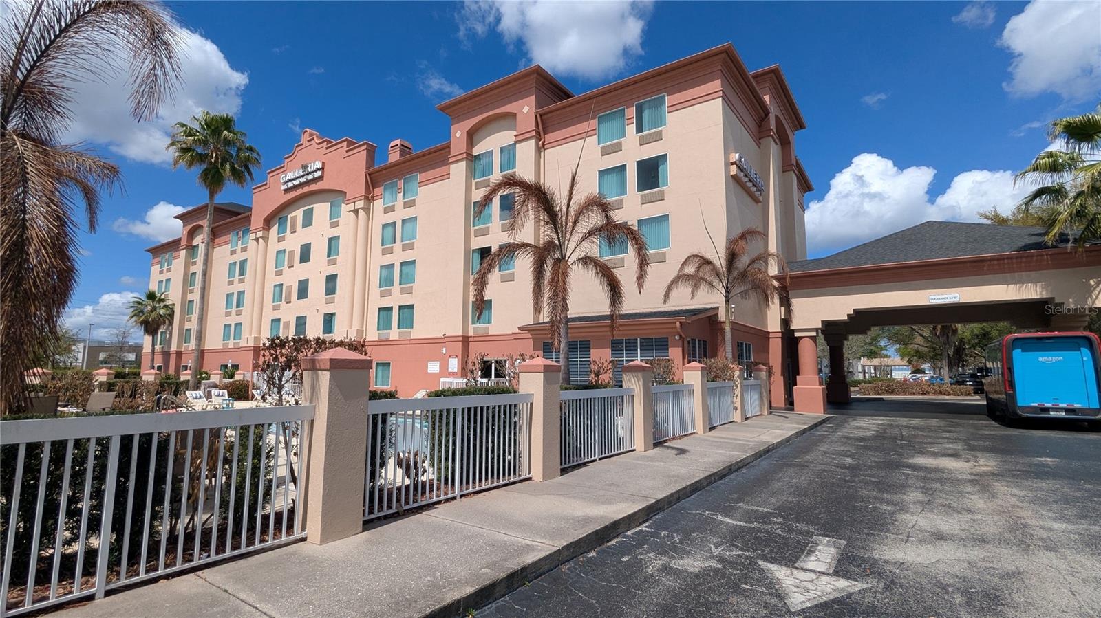 Image 51 of 58 For 3000 Maingate Lane 421