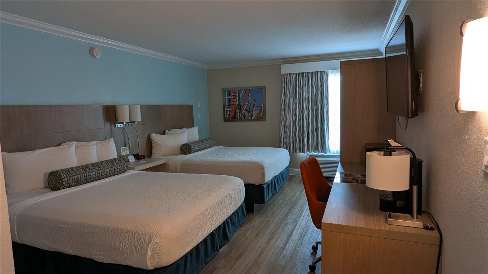 Image 6 of 58 For 3000 Maingate Lane 421