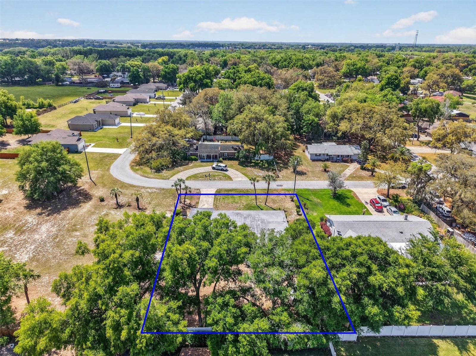 Image 5 of 33 For 17923 Florida Street