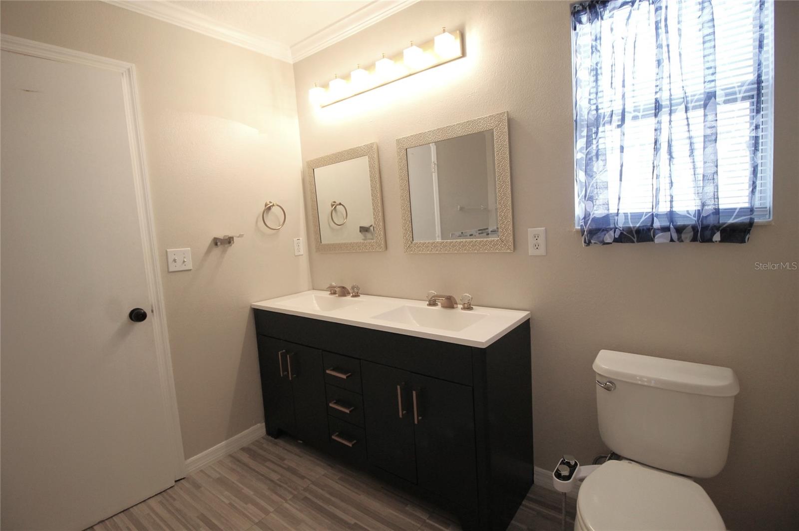 Image 17 of 23 For 1455 Blue Horizon Drive