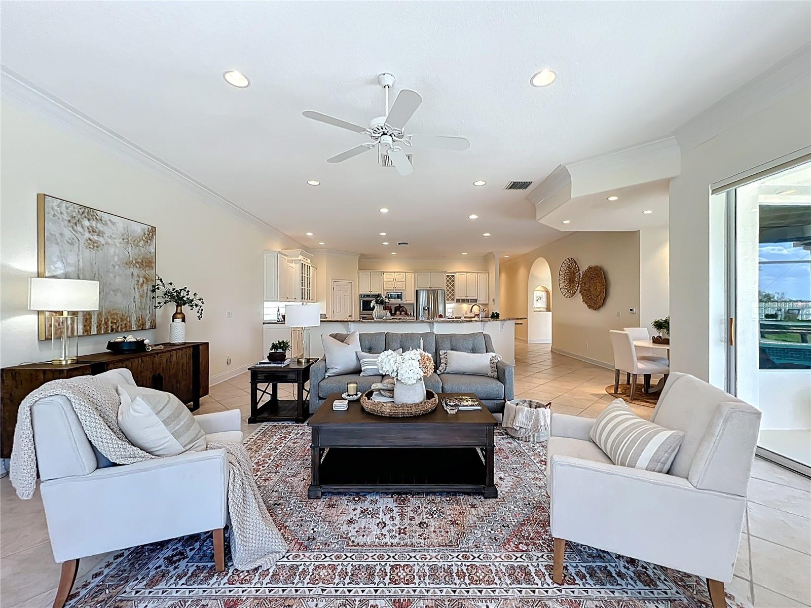 Image 27 of 100 For 1861 Edgewater Drive