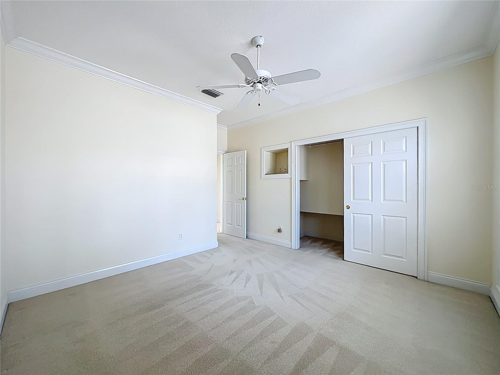 Image 30 of 100 For 1861 Edgewater Drive