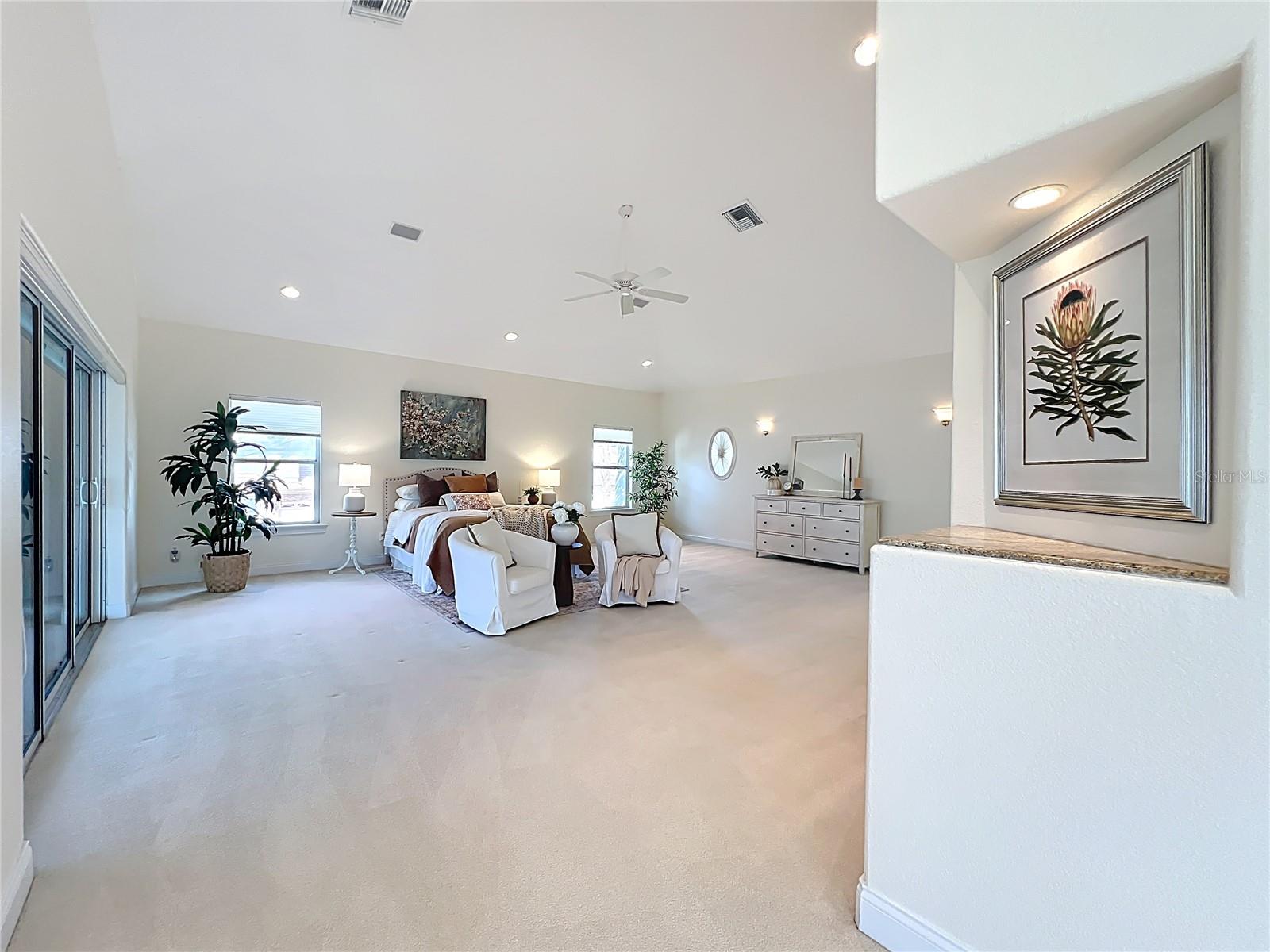 Image 49 of 100 For 1861 Edgewater Drive