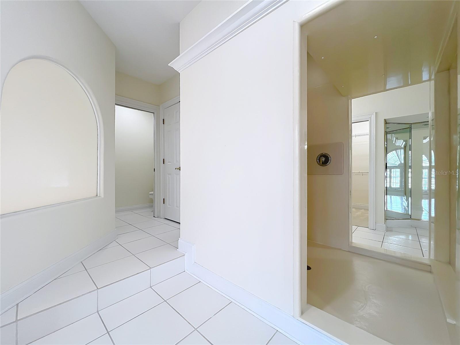 Image 57 of 100 For 1861 Edgewater Drive