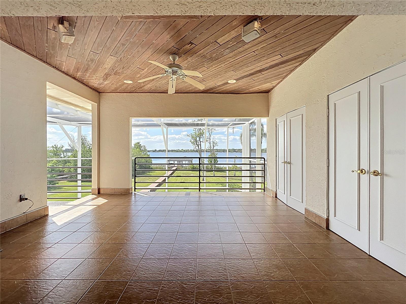 Image 64 of 100 For 1861 Edgewater Drive