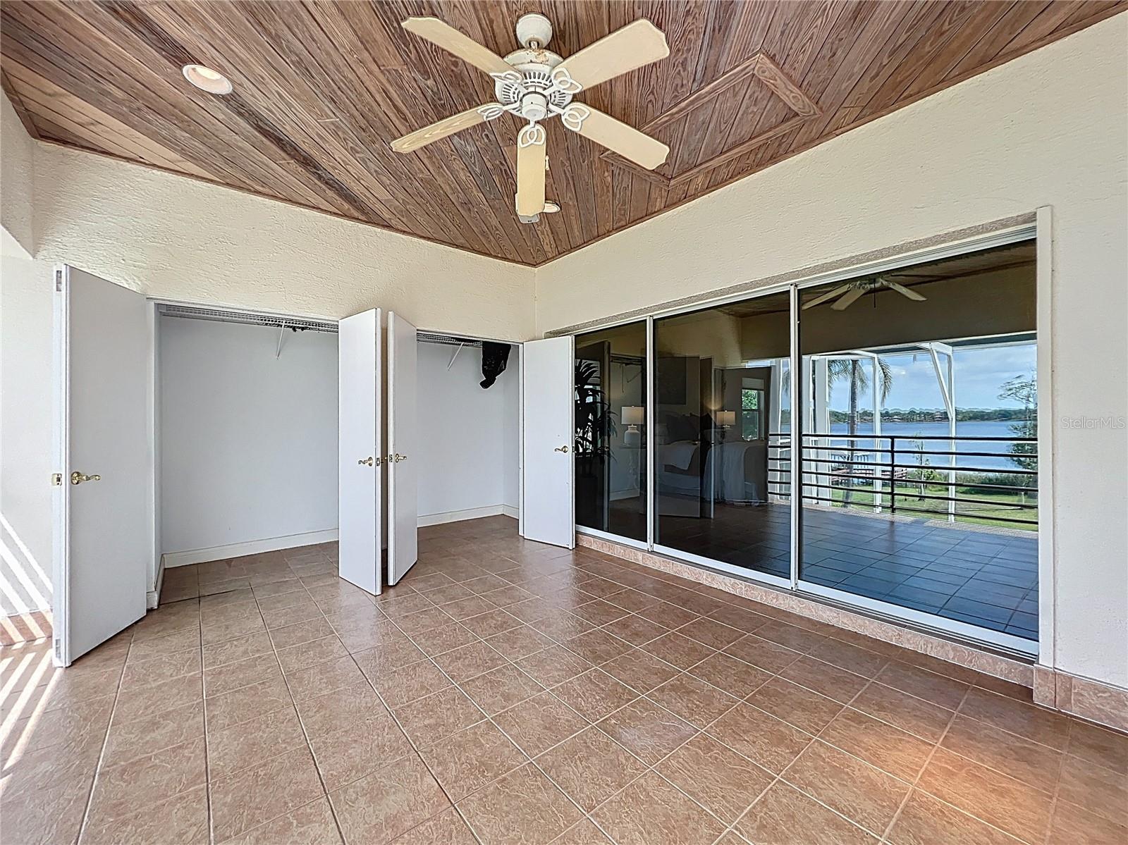 Image 67 of 100 For 1861 Edgewater Drive