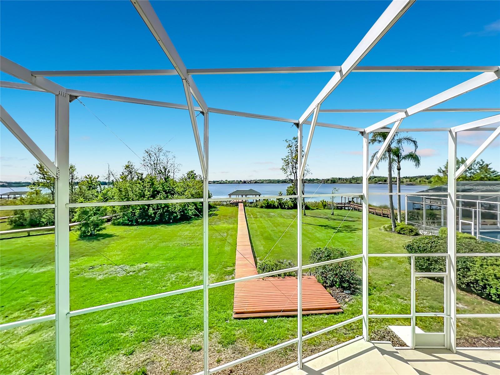 Image 70 of 100 For 1861 Edgewater Drive