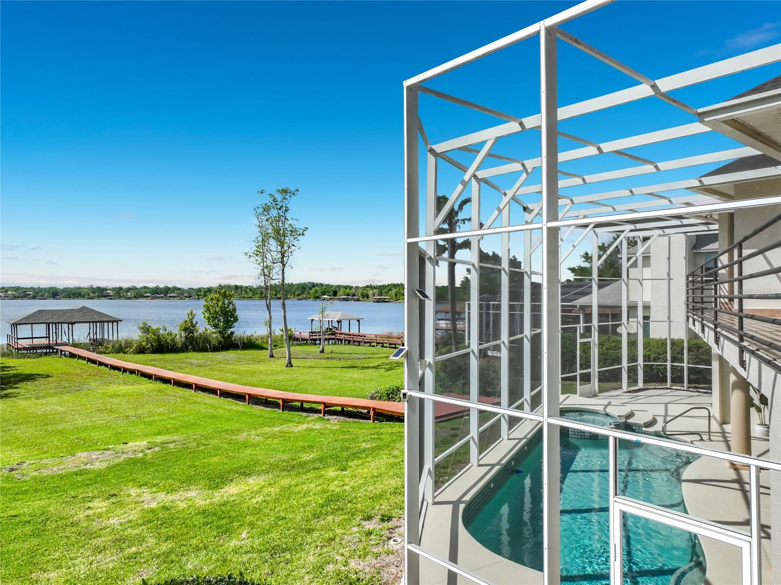 Image 86 of 100 For 1861 Edgewater Drive